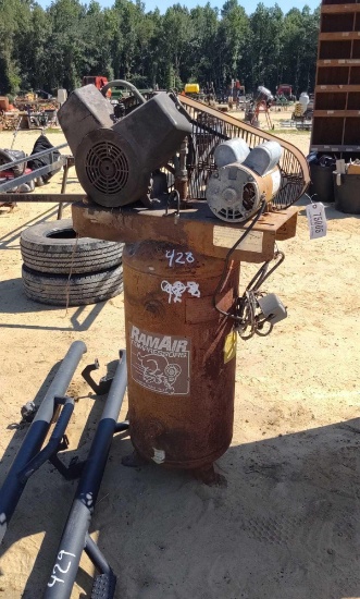 UPRIGHT AIR COMPRESSOR