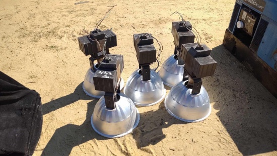 5 LIGHTS 400 WATT 11 OR 220
