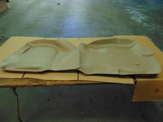 HUSKY CARGO LINER # 33903,