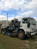 ABSOLUTE 2003 FREIGHTLINER FC-70 TRUCK