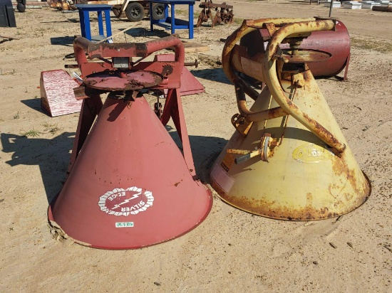2- 3PT HITCH SPREADERS