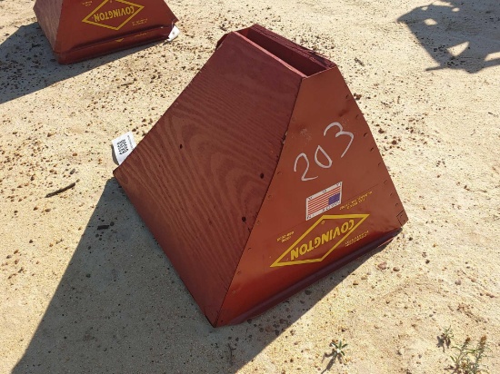 1 COVINGTON WOOD SIDE DRESSER BOXES