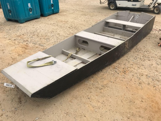 2529 - WOODEN BOAT 15'X46"