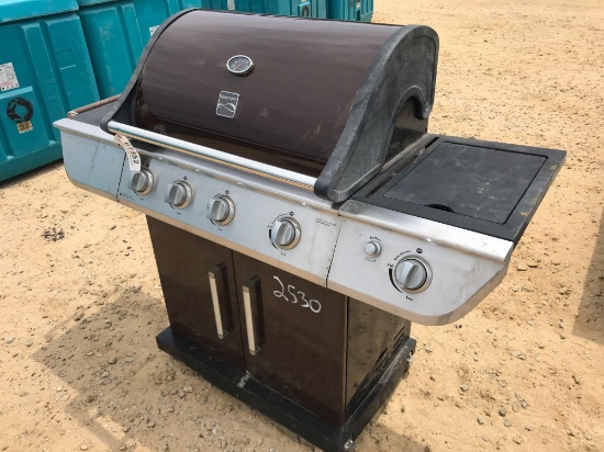 2530 - KENMORE GAS GRILL 4 BURNER