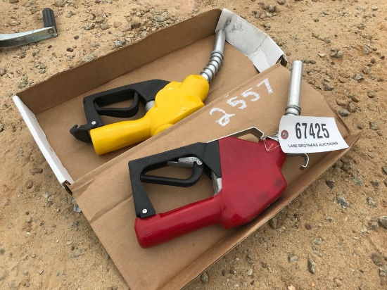 2 GAS NOZZLES