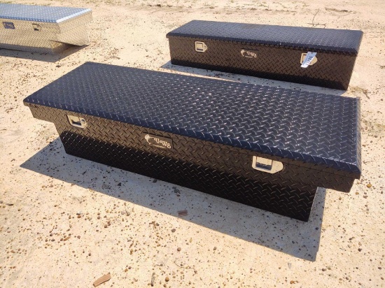 UNITED WELDING SERVICES BLACK ALUMINUM TOOL BOX,
