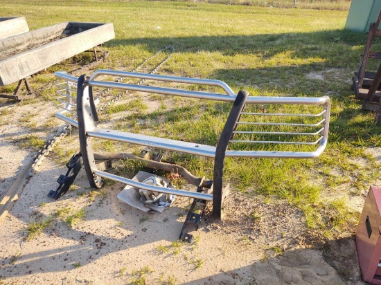 GRILL GUARD & TOW HITCH