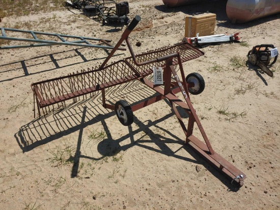 PULL TYPE PINE STRAW RAKE