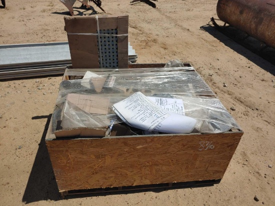 PALLET OF MISC TRUCK PARTS
