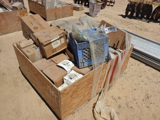 PALLET OF MISC PARTS