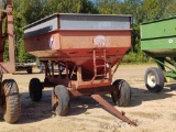 1537- EZ FLOW 12' GRAVITY FLOW WAGON