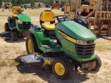 1653- JOHN DEERE X500 LAWN TRACTOR,