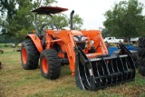 266 - KUBOTA M7060 4WD TRACTOR