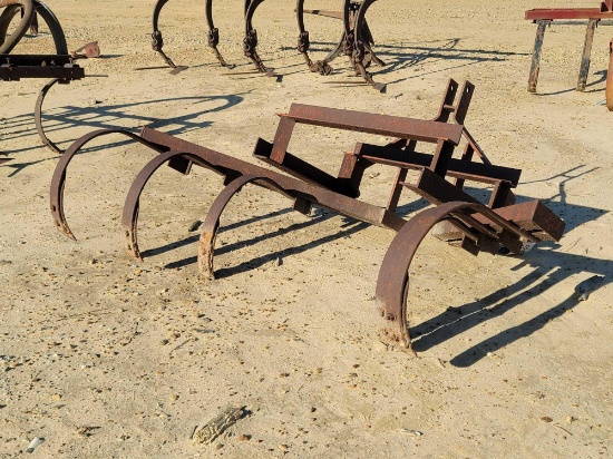 1 - ROW CULTIVATOR