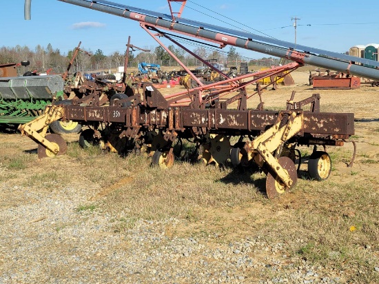 4 - ROW S-TINE CULTIVATOR