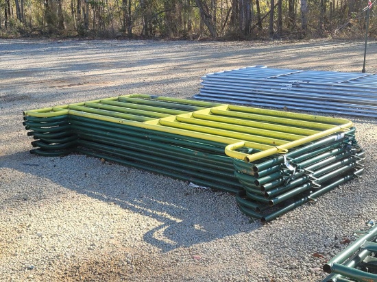 9 - NEW 10' 6 - RAIL CORRAL PANELS