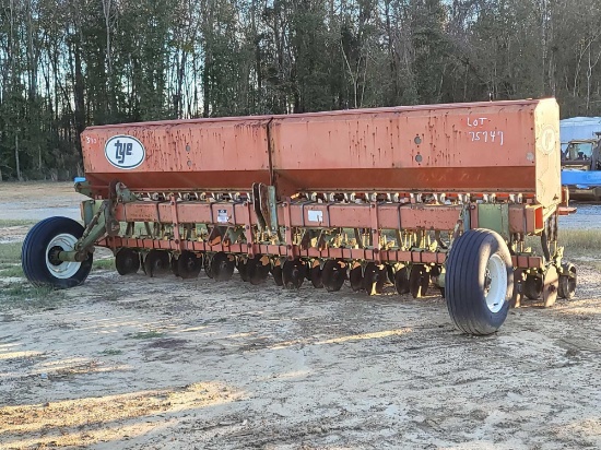 TYE SERIES V 15 GRAIN DRILL, 15'