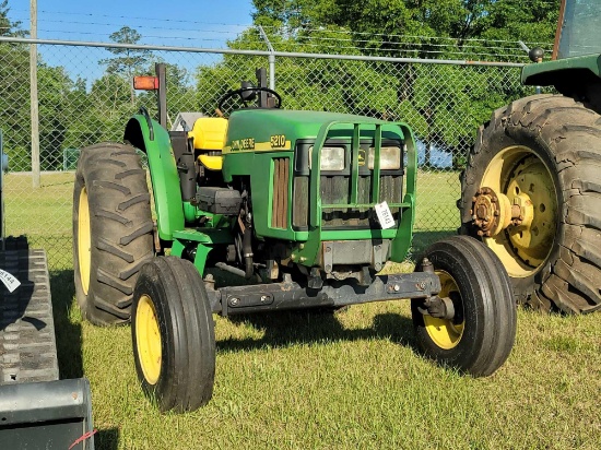 190 - JOHN DEERE 5210 TRACTOR