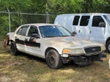 472-2008 FORD CROWN VIC POLICE CAR