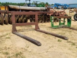 318 - ABSOLUTE - 3 PT HITCH HAY FORKS
