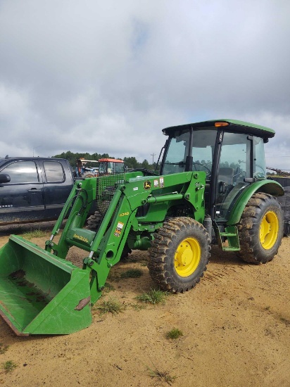 262 - JOHN DEERE 5055E 4WD CAB TRACTOR,