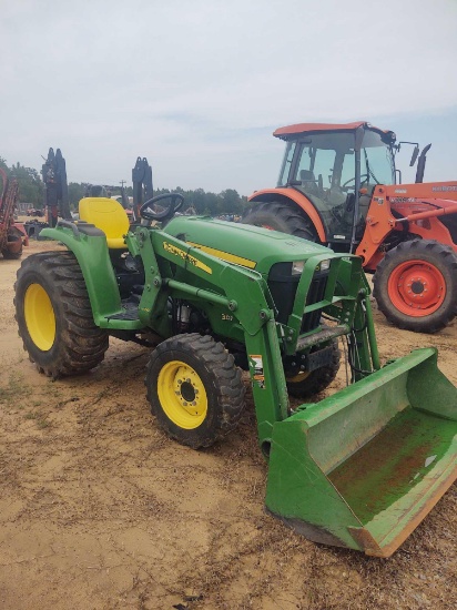 279 - JOHN DEERE 3038E 4WD TRACTOR,