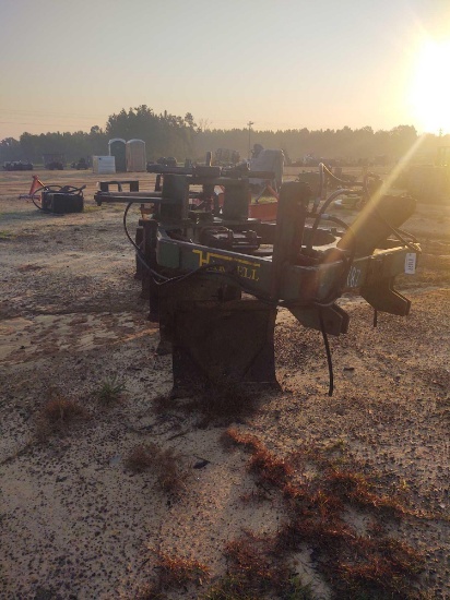 287 - HARRELL 2305 SWITCH PLOW,