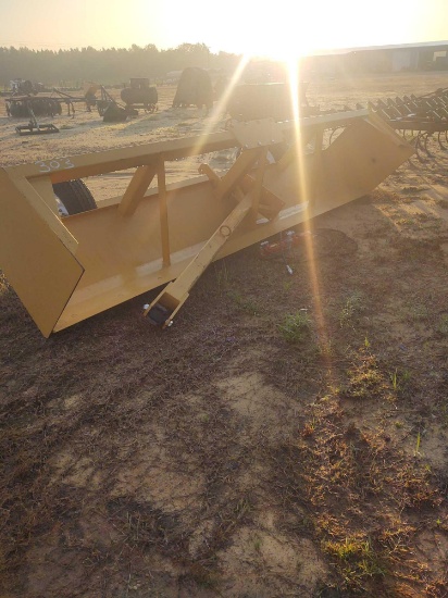 303 - NEW INDUSTRIAS AMERICA 12' LAND LEVELER,