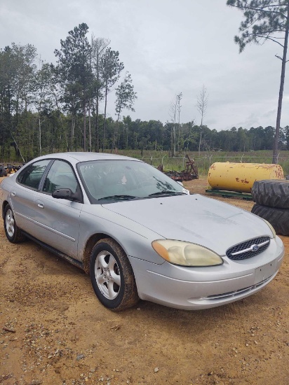 711 - 2003 FORD TAURUS SES *