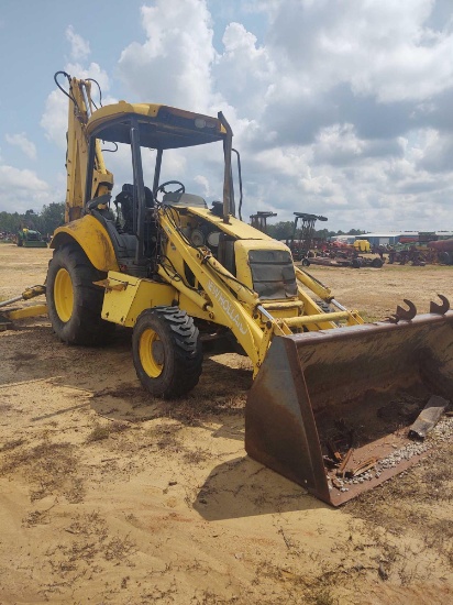 782 - NEW HOLLAND BACKHOE,