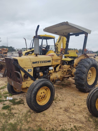 786 - FORD 504B 2WD TRACTOR,