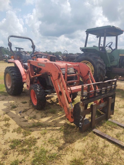 788 - KUBOTA L3400 4WD TRACTOR,