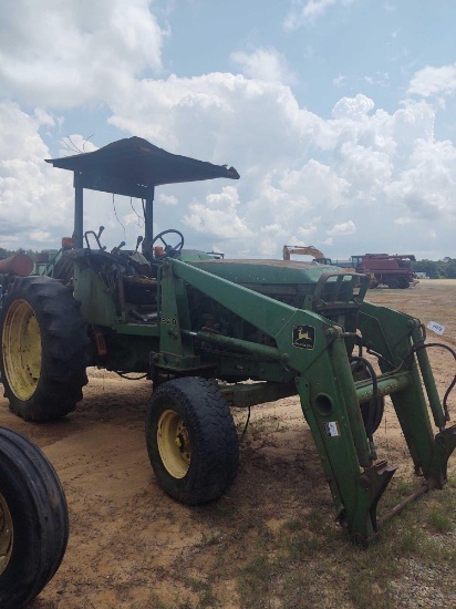 798 - JOHN DEERE 2WD TRACTOR,