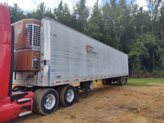 842 - 2001 48 FT UTILITY TRAILER, *