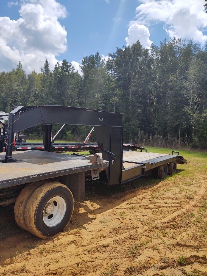 863 - 22 FT GOOSENECK TRAILER,*