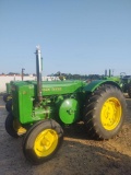 320 - JOHN DEERE MODEL D TRACTOR,