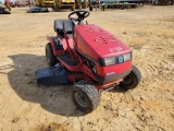 878H - SNAPPER LAWN TRACTOR,