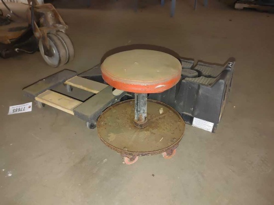 HARDWOOD DOLLY, ROLLING SHOP STOOL