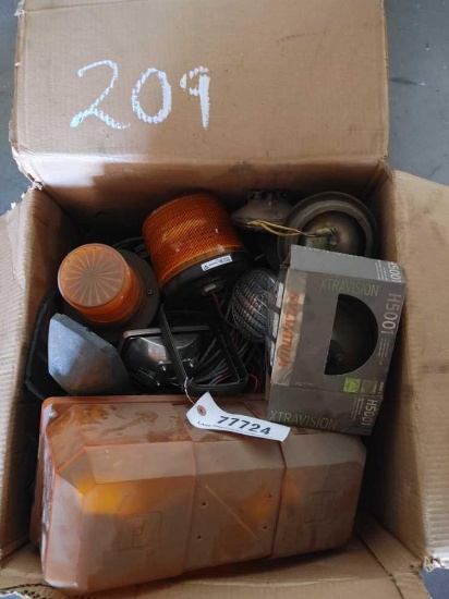 BOX CONSISTING OF AMBER LIGHTS