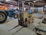 CLARK C500 FORKLIFT