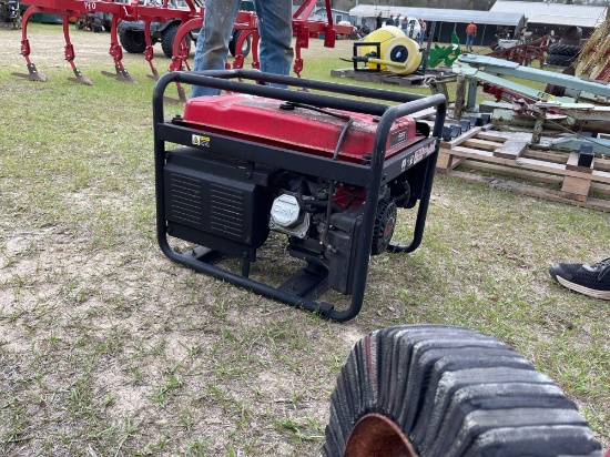 188 - PREDATOR 4000W GAS GENERATOR