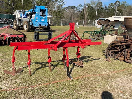 223 - 2 ROW CULTIVATOR