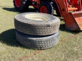 370 - 2 - 11 R 22.5 TIRE & RIMS