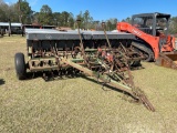 560 - JOHN DEERE DR5803 10' GRAIN DRILL,