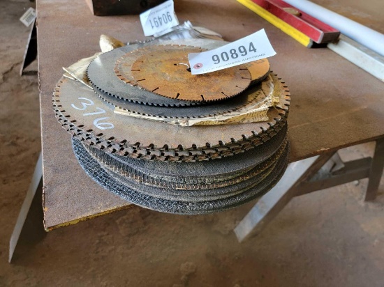 ASSORTMENT OF GRINDING DISC,