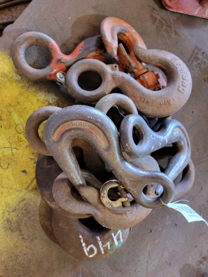 10 - ASSORTED HOOKS