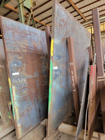 1 - PLATE 2 1/2" THICK X 8' X 8'