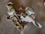 3 - TON CHAIN HOIST,