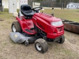 2311 - MURRY M19546 LAWN TRACTOR,