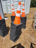 572 - ABSOLUTE - NEW 50 SAFETY CONES